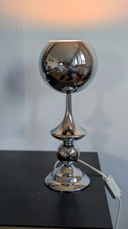 Decoration bureau avec lampe Spoutnik vintage chrome