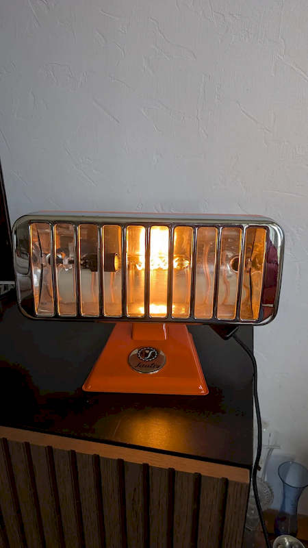 Lampe Upcycling Vintage Sauter – Ancien Chauffage Industriel Transformé – Image 2