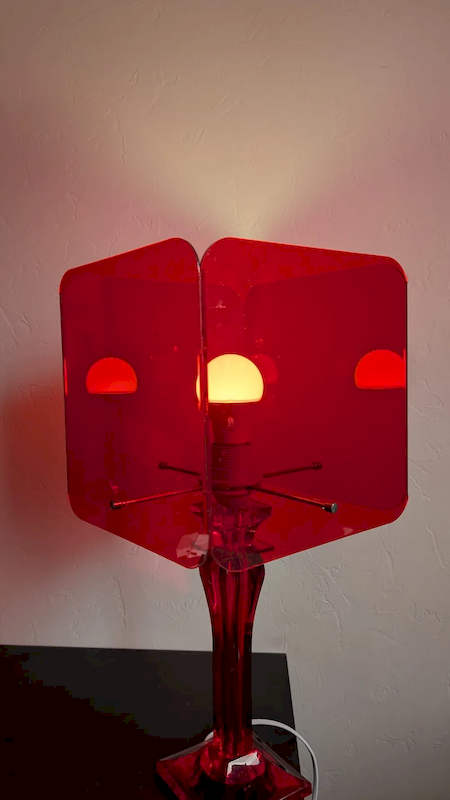 Lampe Vintage Plexiglas Rouge - Design Space Age Années 70/80 – Image 2