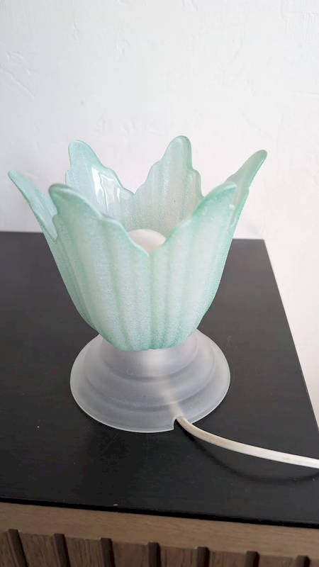 Lampe Tulipe Vintage en Verre Givré Vert d’Eau - Luminaire Artisanal – Image 4