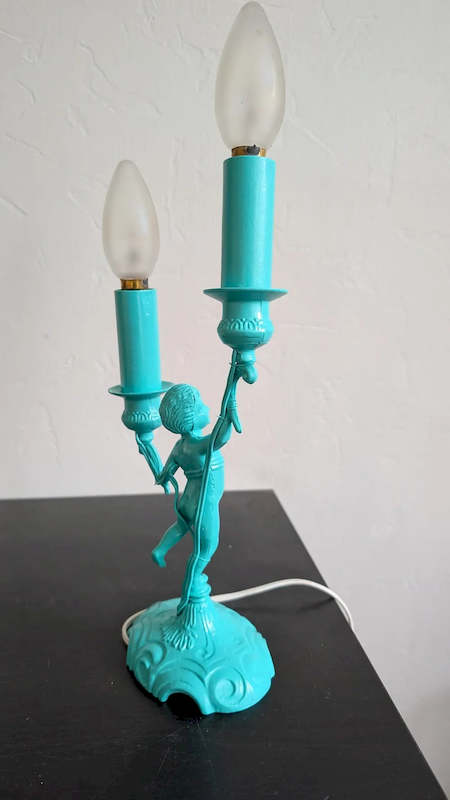 Candélabre ancien transforme en lampe upcyclée turquoise