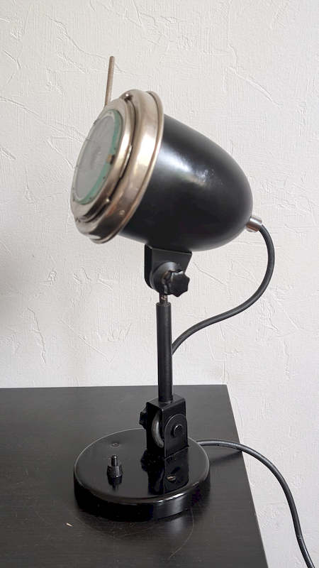 lampe de laboratoire réglable en hauteur molette de serrage et socle