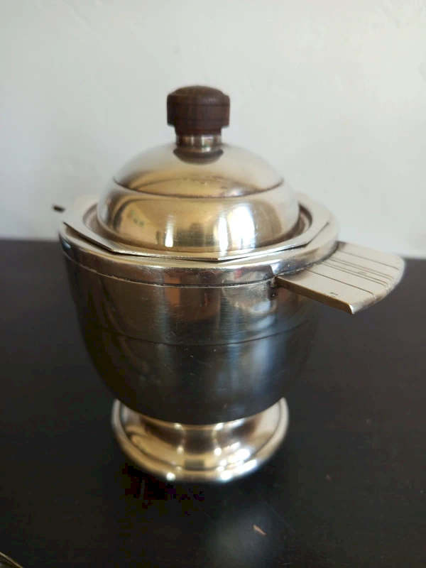 Sucrier Art Deco Maison Beard metal argente et bois precieux rare