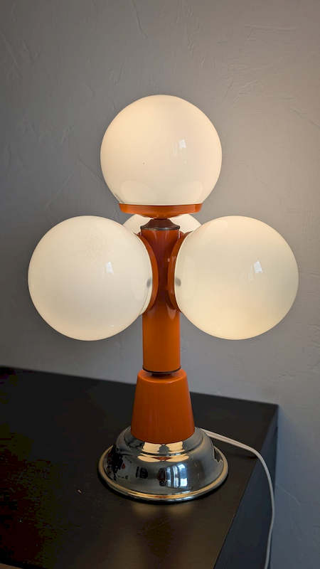 luminaire vintage Spoutnik orange au design spectaculaire