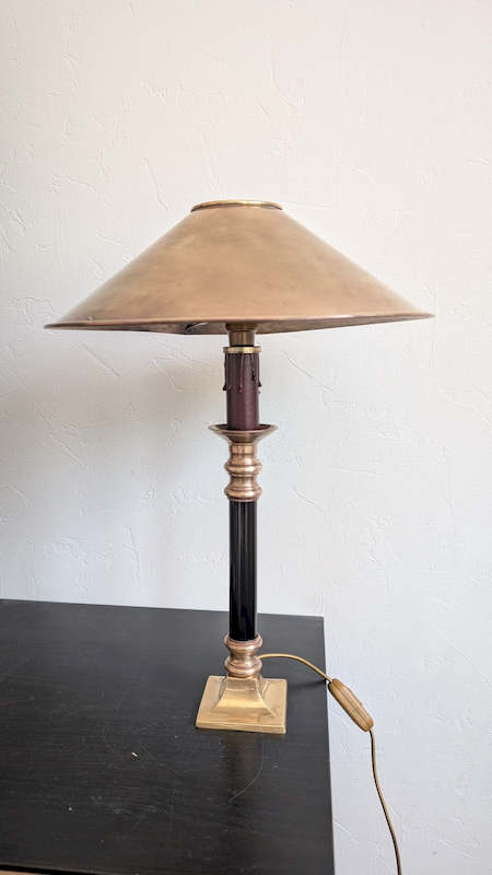 Lampe de bureau Mid-Century noire et laiton design industriel chic