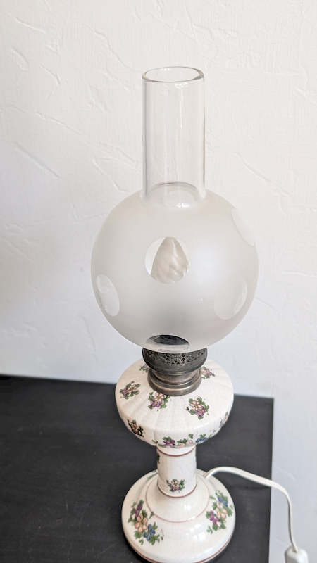 lampe à poser vintage électrifiée avec cordon blanc et interrupteur