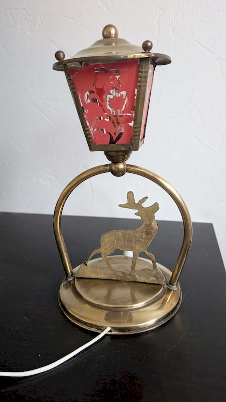 Vue arrière lanterne cerf luminaire vintage laiton décoratif