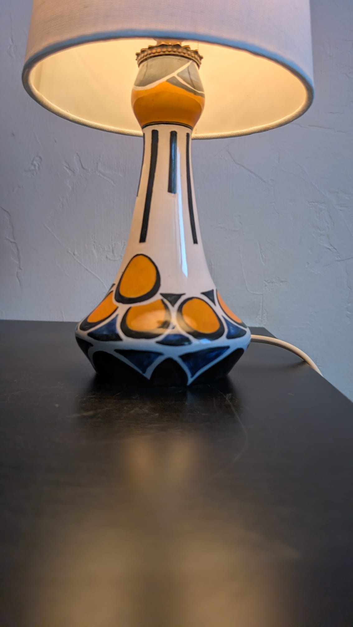 detail-faience-emaillee-lampe-henri-delcour